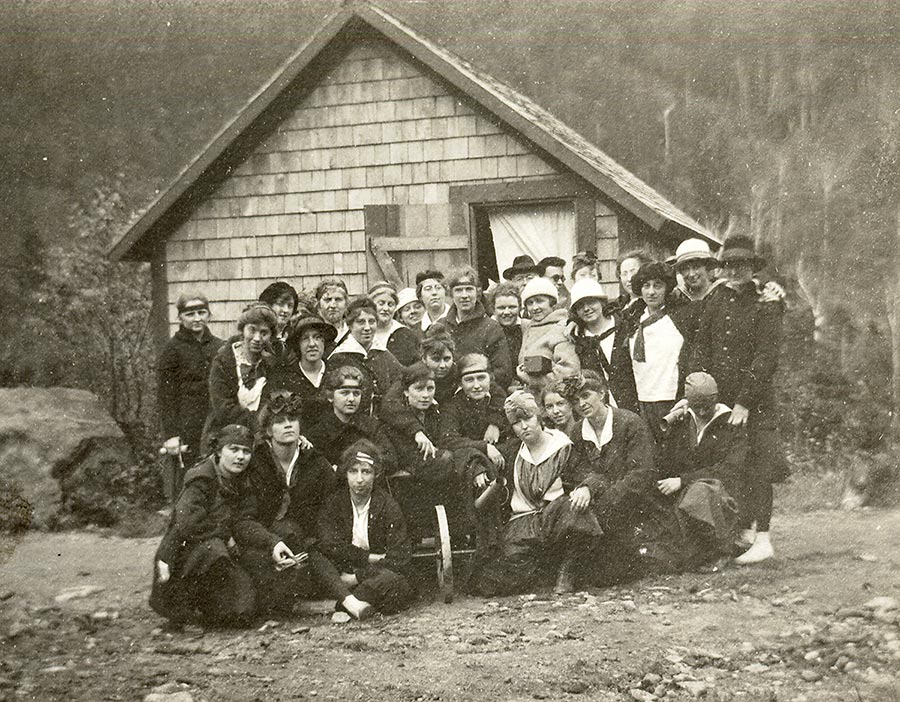 Early 1900's photograph of hikers
