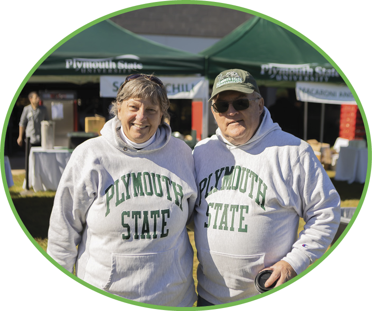 Couple wearing gray Plymouth State hodies